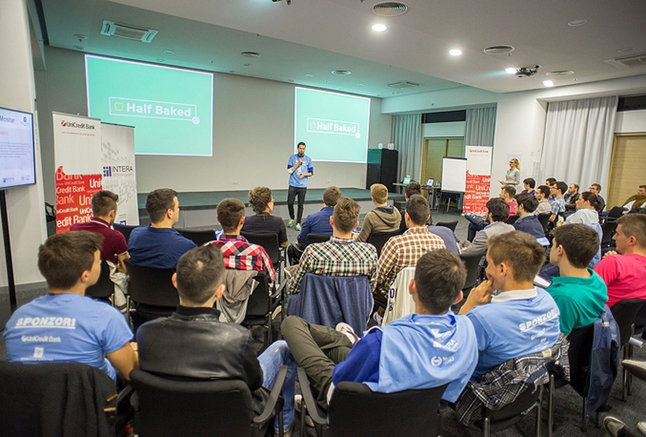 Počeo Startup Weekend u Mostaru