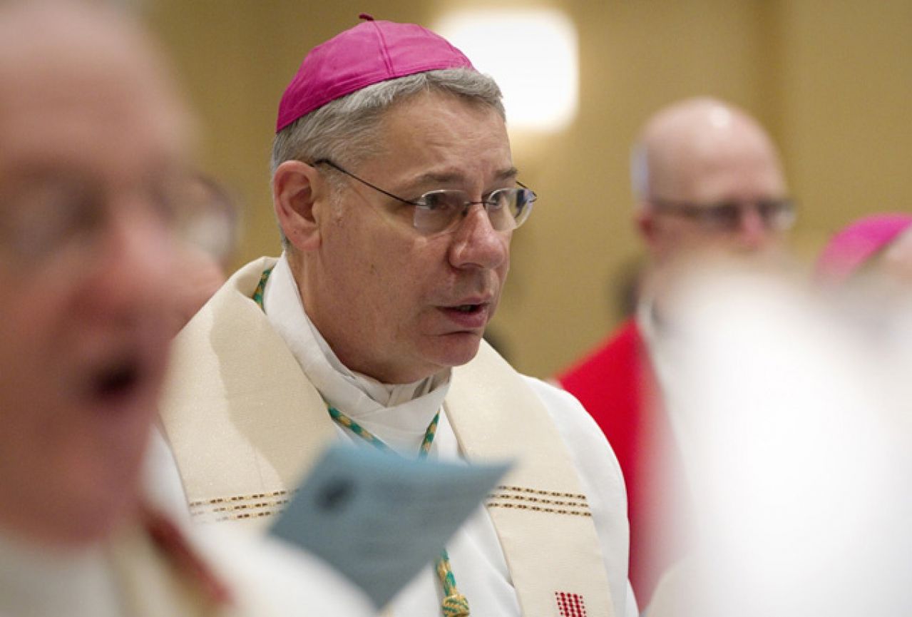 Američki biskup rasčinjen jer nije prijavio kolegu svećenika zbog dječje pornografije