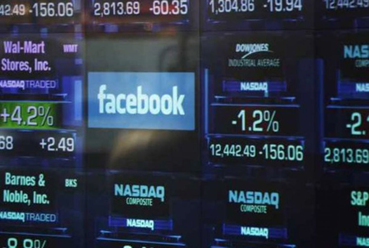 Investicije nagrizaju profitabilnost Facebooka