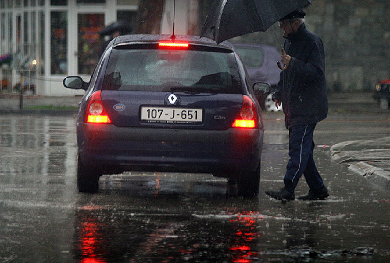 Vrijeme u BiH: Naoblačenje i kiša u noći s petka na subotu