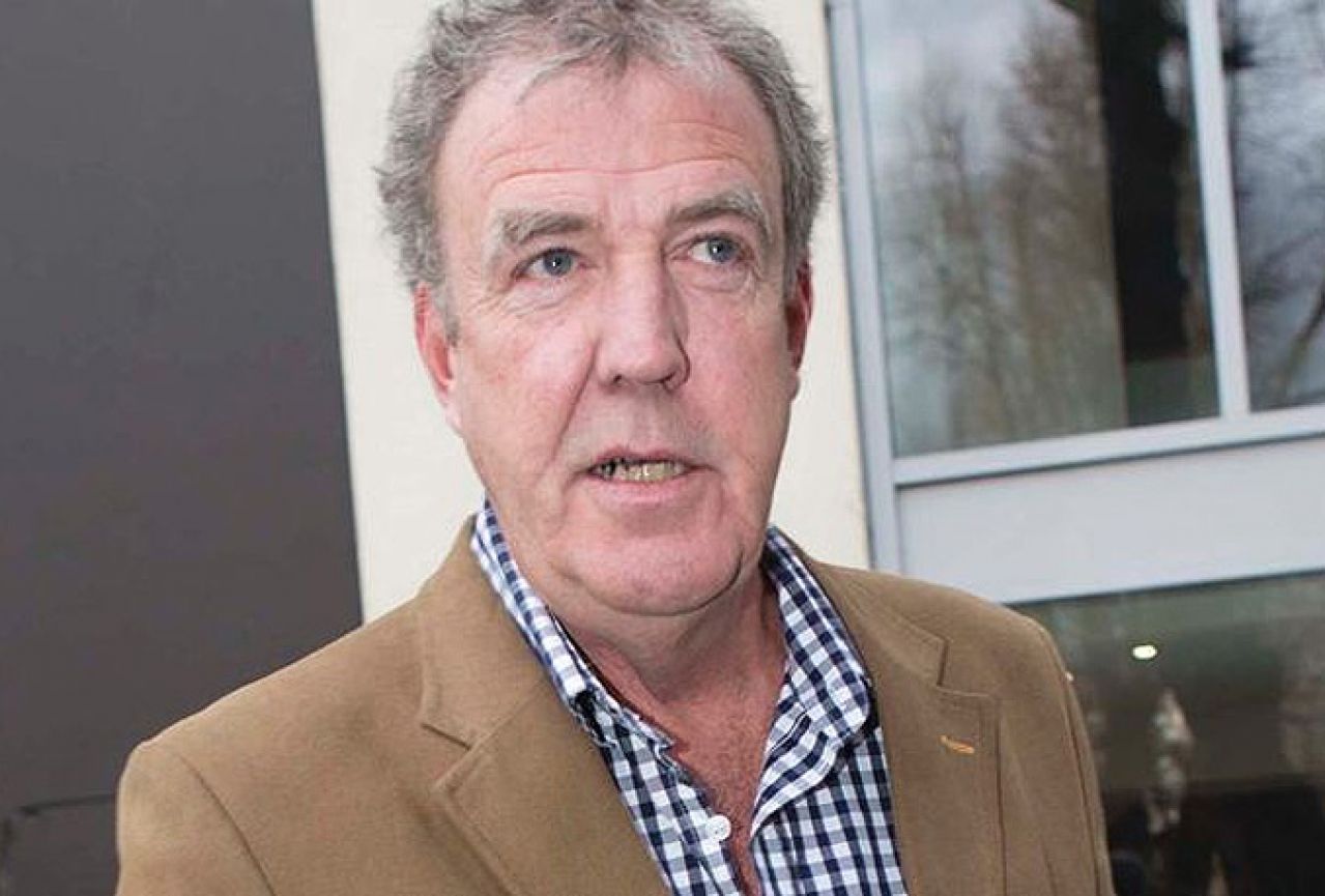 Jeremy Clarkson ponovo za volanom ispred kamere