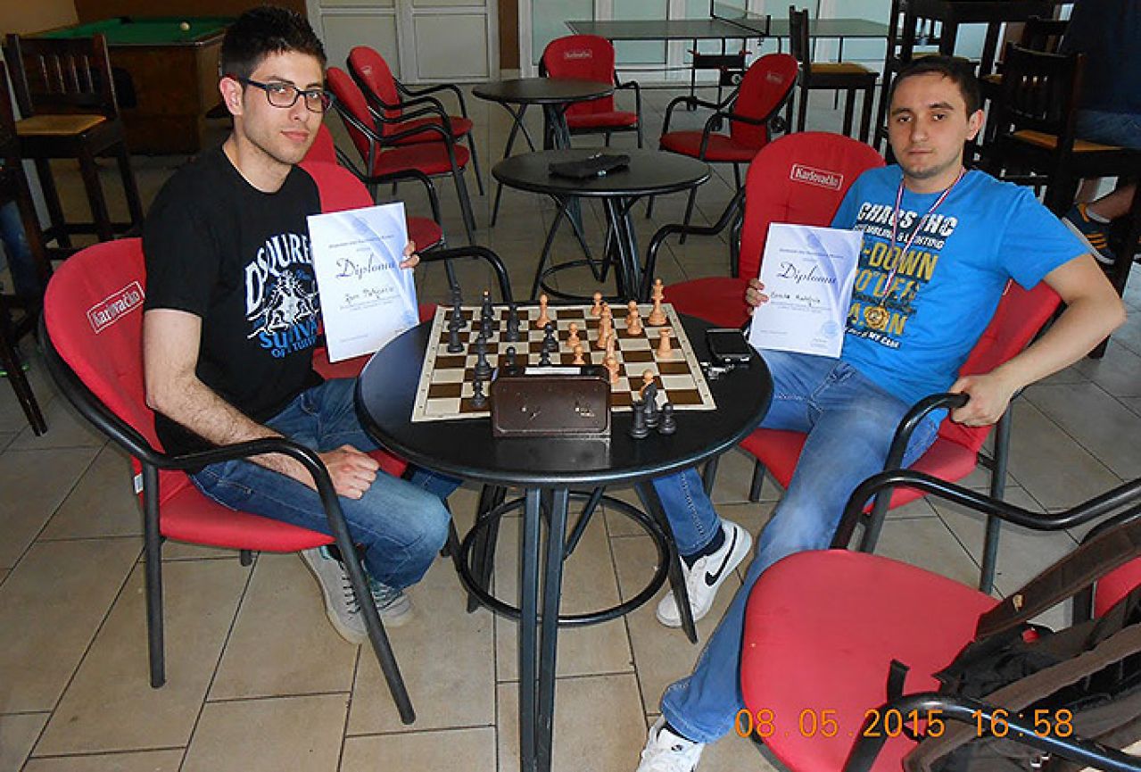 Poznati pobjednici turnira u tavli, šahu i kuglanju