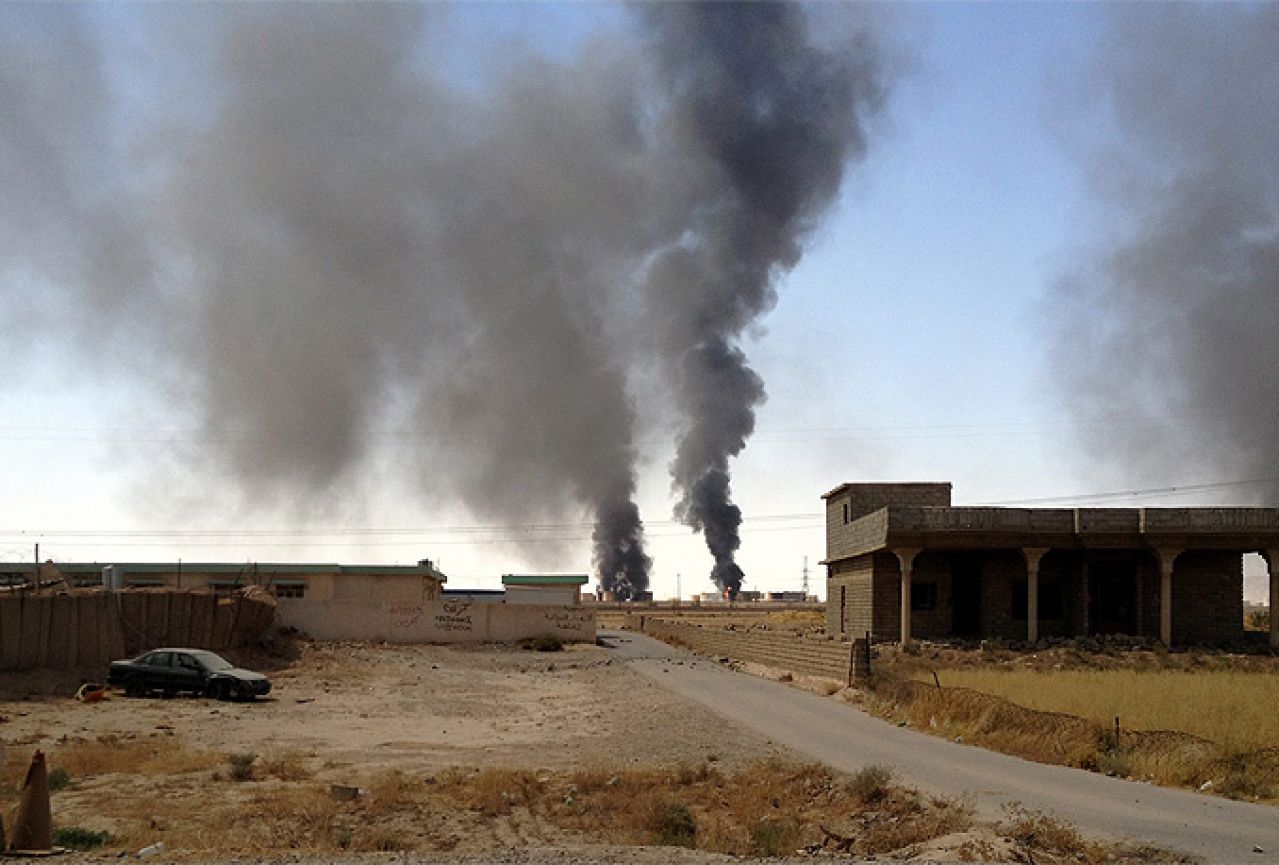 Iračka vojska bježi: Borci Islamske države zauzeli grad Ramadi!