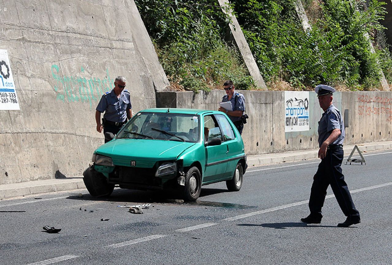 Sudar na magistrali u Mostaru: Nakon sudara otišao s mjesta nesreće