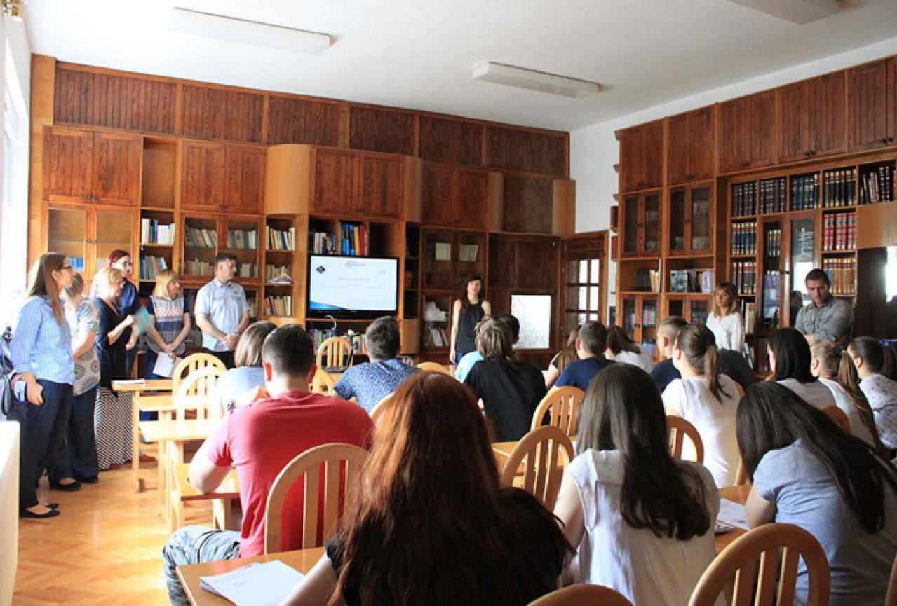 Završena predavanja 'Obrazovanje za mir' u Mostaru, Stocu, Trebinju i Nevesinju