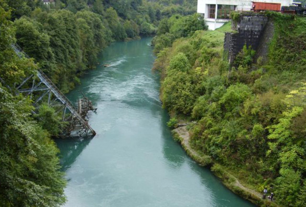 Jablanica: Voda izbacila tijelo 27-godišnjaka