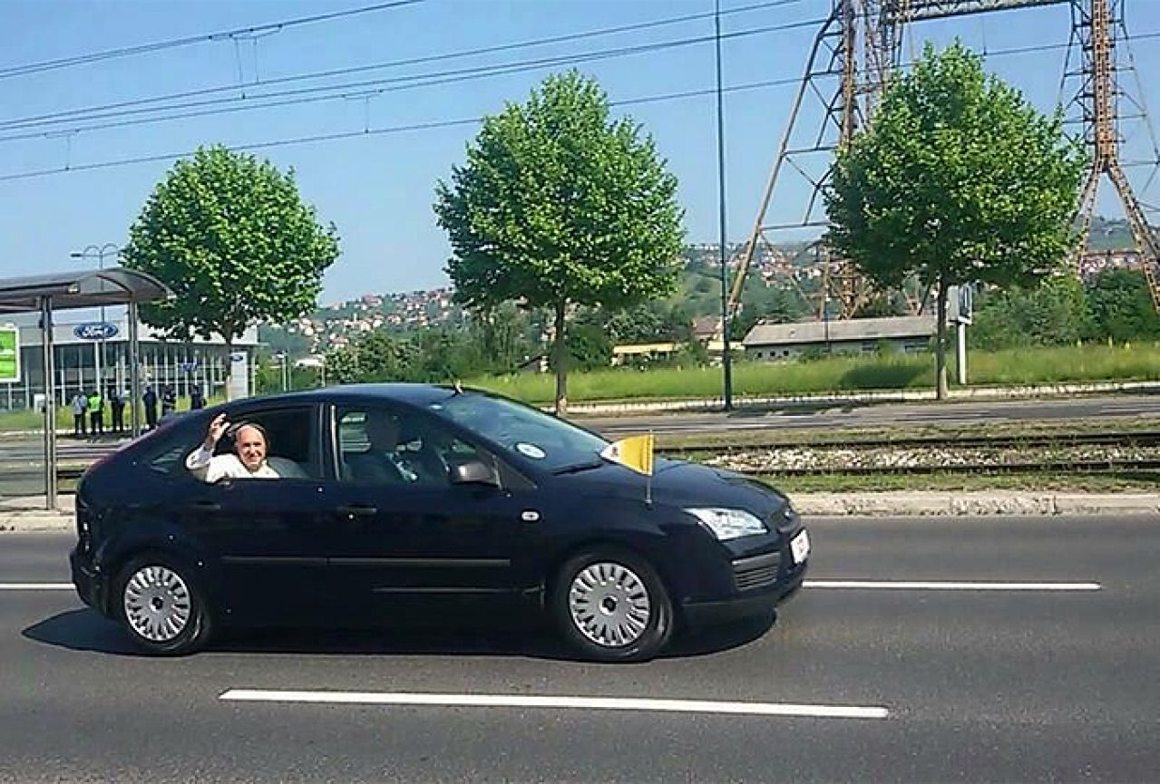 Papi je već godinama službeni automobil Ford Focus