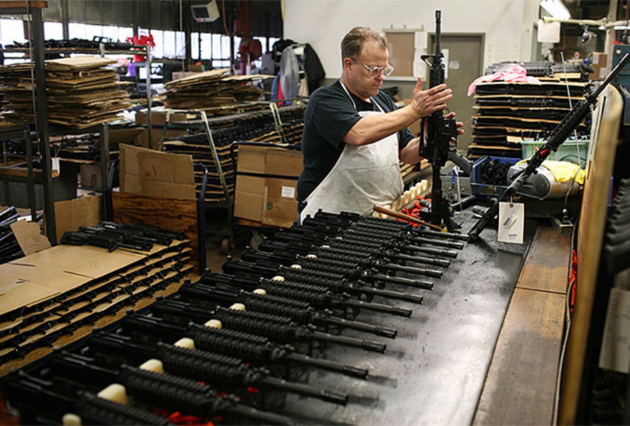 Slavni proizvođač oružja "Colt" pred bankrotom