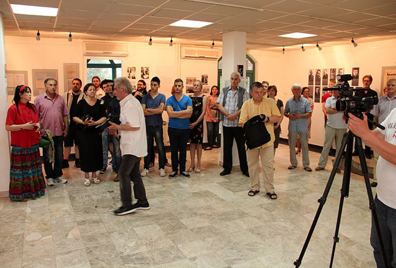 Mostarskoj publici predstavljena izložba o varšavskom getu