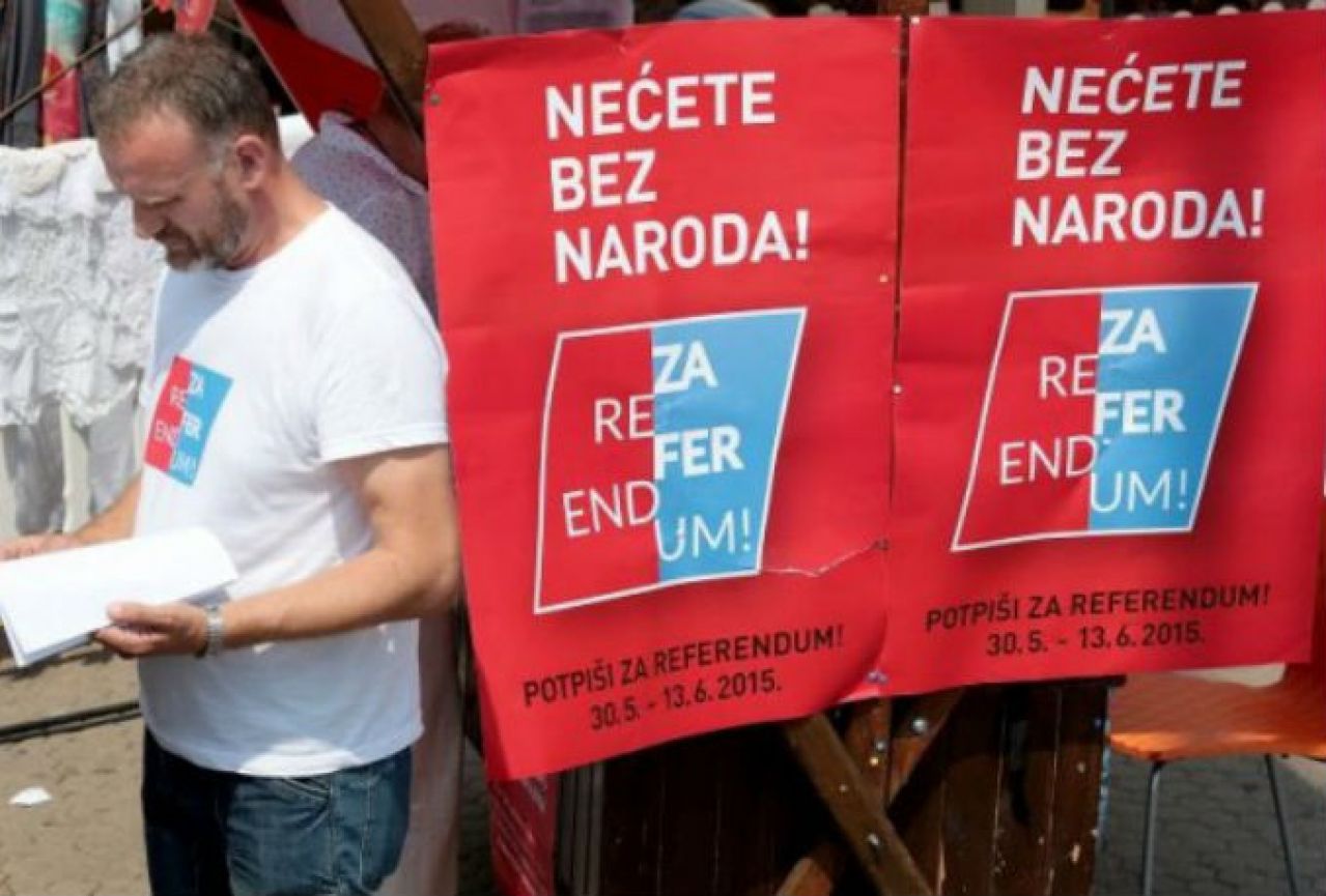 Hrvati za referendum o referendumu