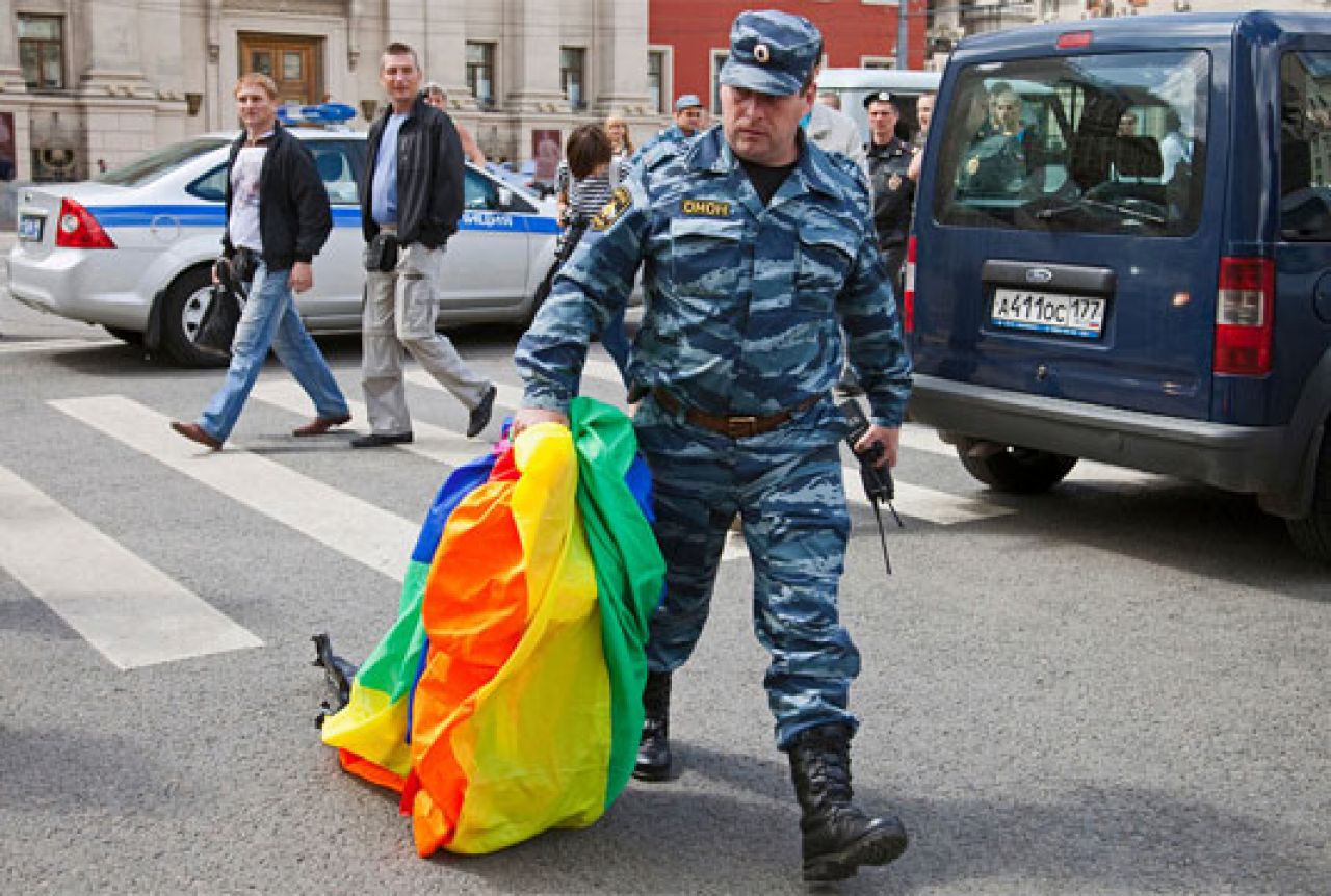 Gej parada, gej parada – naša zadnja nada