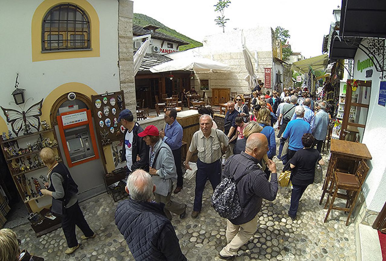 Fantastičan i prelijep: Turistima se Mostar sviđa i ne žele da se mijenja