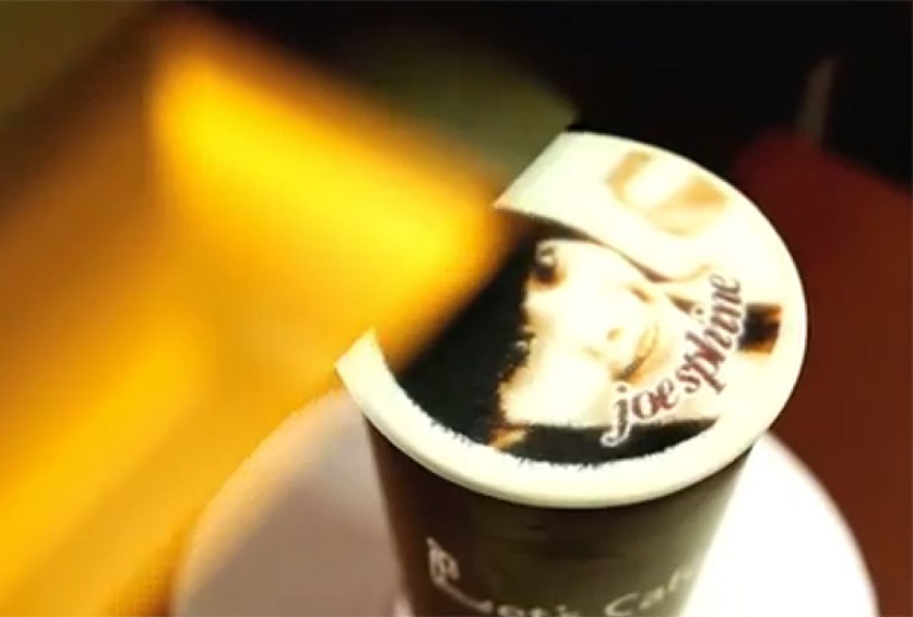 Isprintajte svoju sliku na pjeni cappuccina!