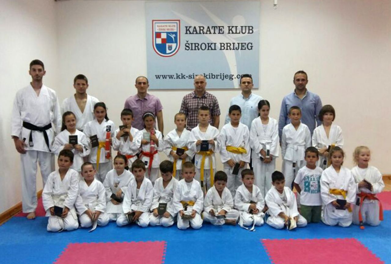 Karate klub Široki Brijeg održao klupsko prvenstvo i polaganje za pojaseve