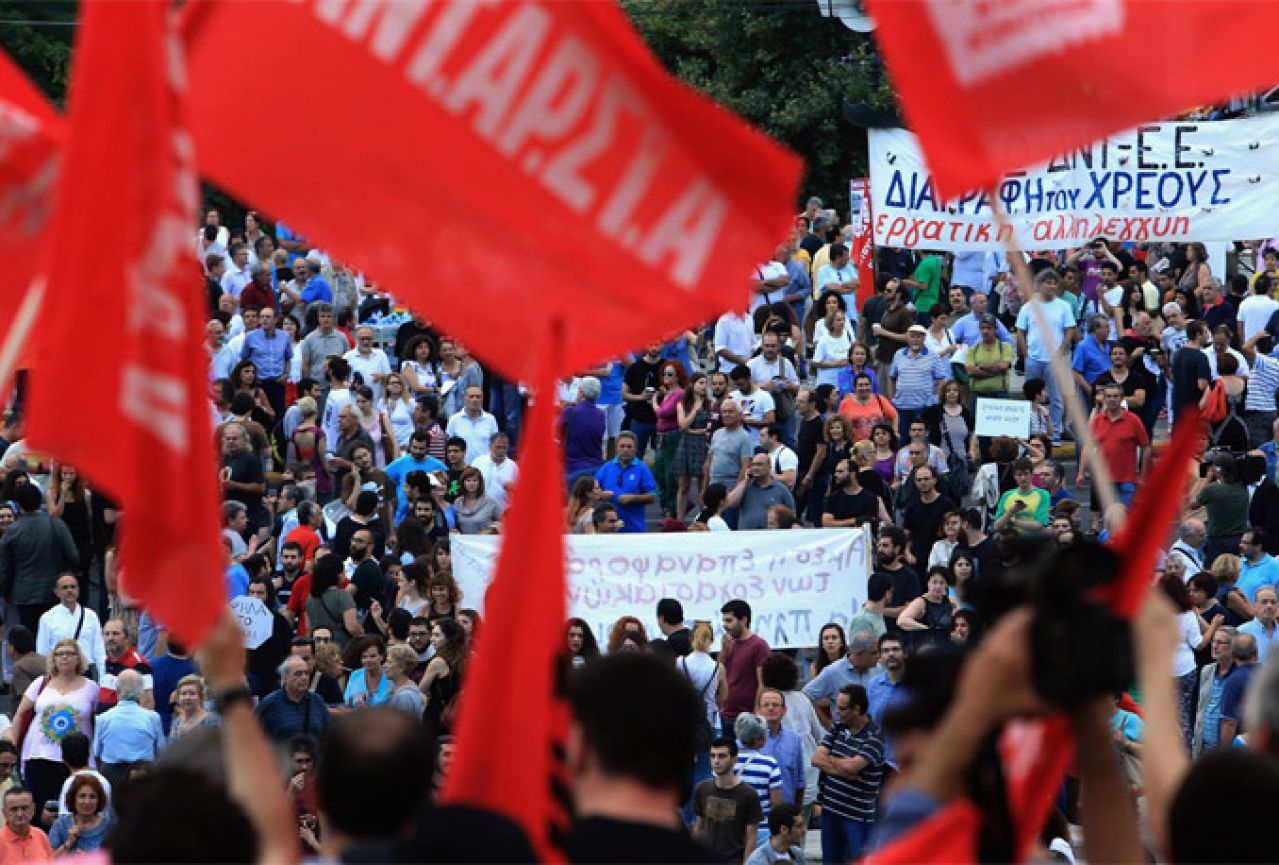 Oko 20 tisuća prosvjednika dalo podršku referedumu