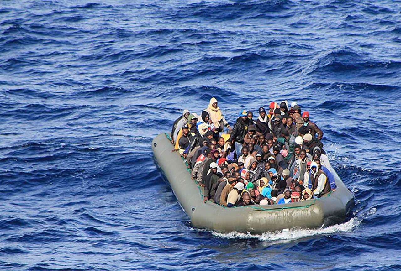 Više od 135.000 izbjeglica domoglo se Europe morskim putem
