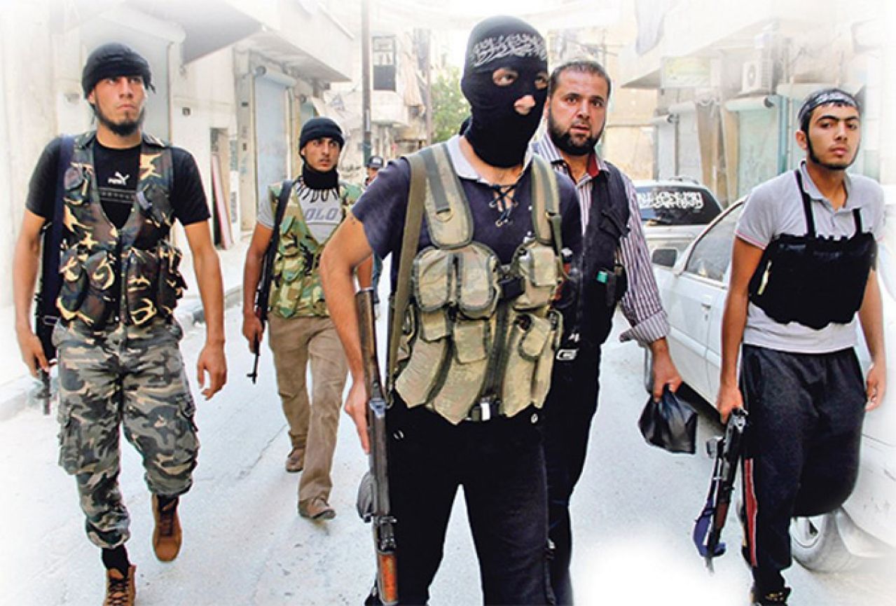 Deset pristalica IS-a uhićeno u Italiji i Albaniji