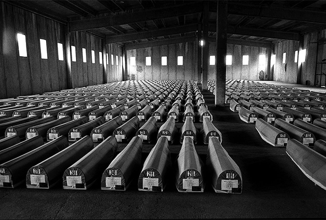 Brammertz: Genocid je ono što se dogodilo u Srebrenici