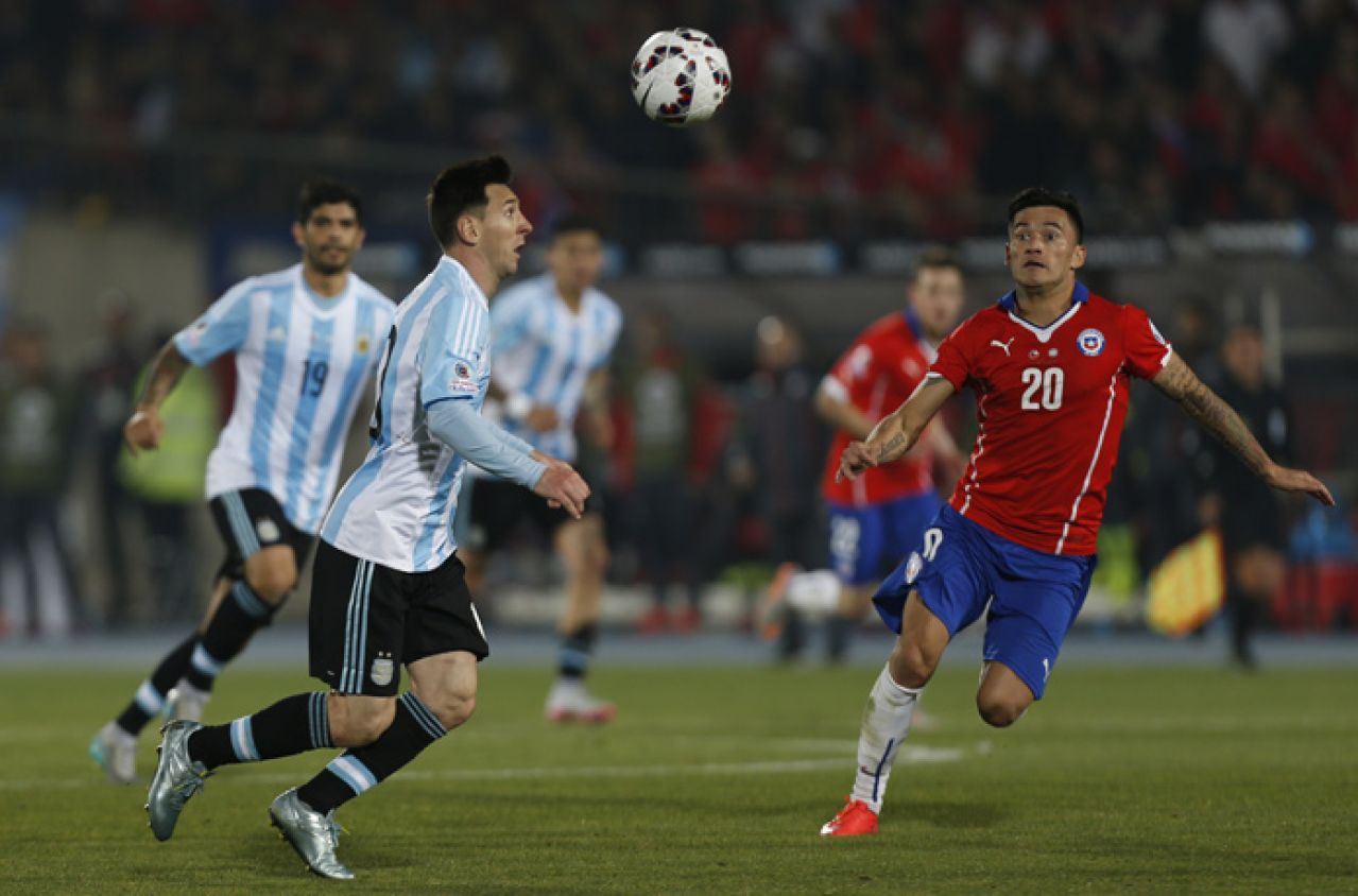Čile prvak Južne Amerike, Messi opet bez trofeja s Argentinom