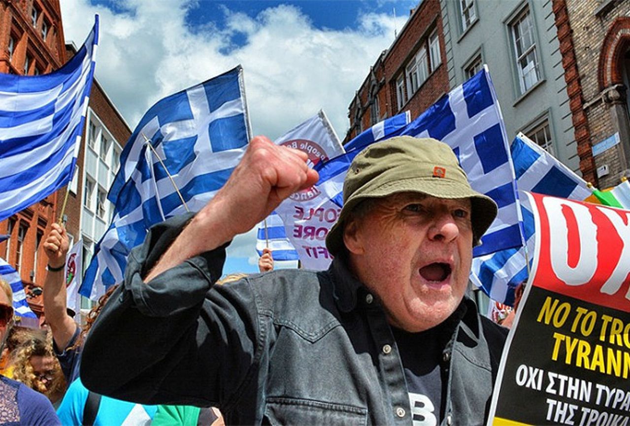 Dan odluke za Grčku: Na referendumu se izjašnjava oko 10 milijuna Grka