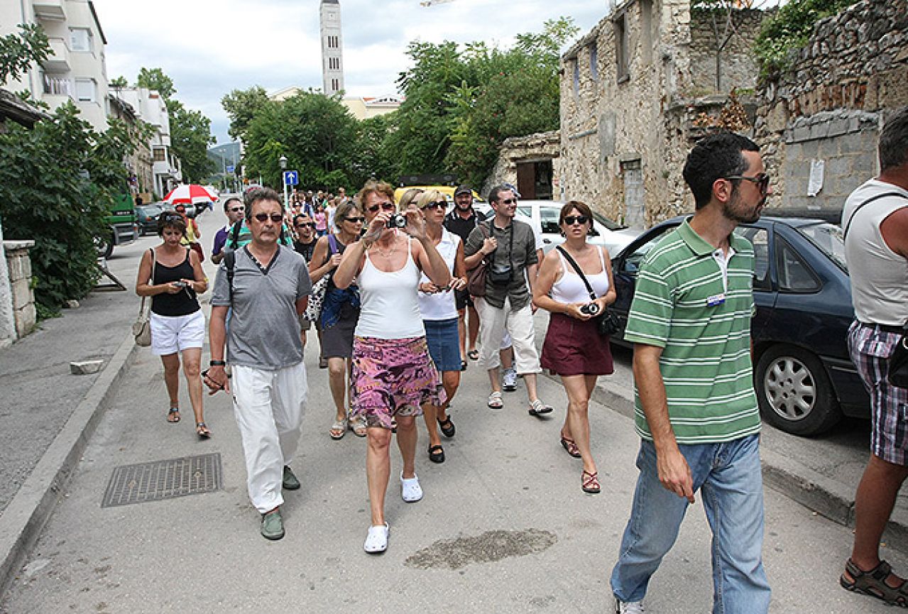 Preporuka turistima: Posjetite Mostar, ali se čuvajte mina