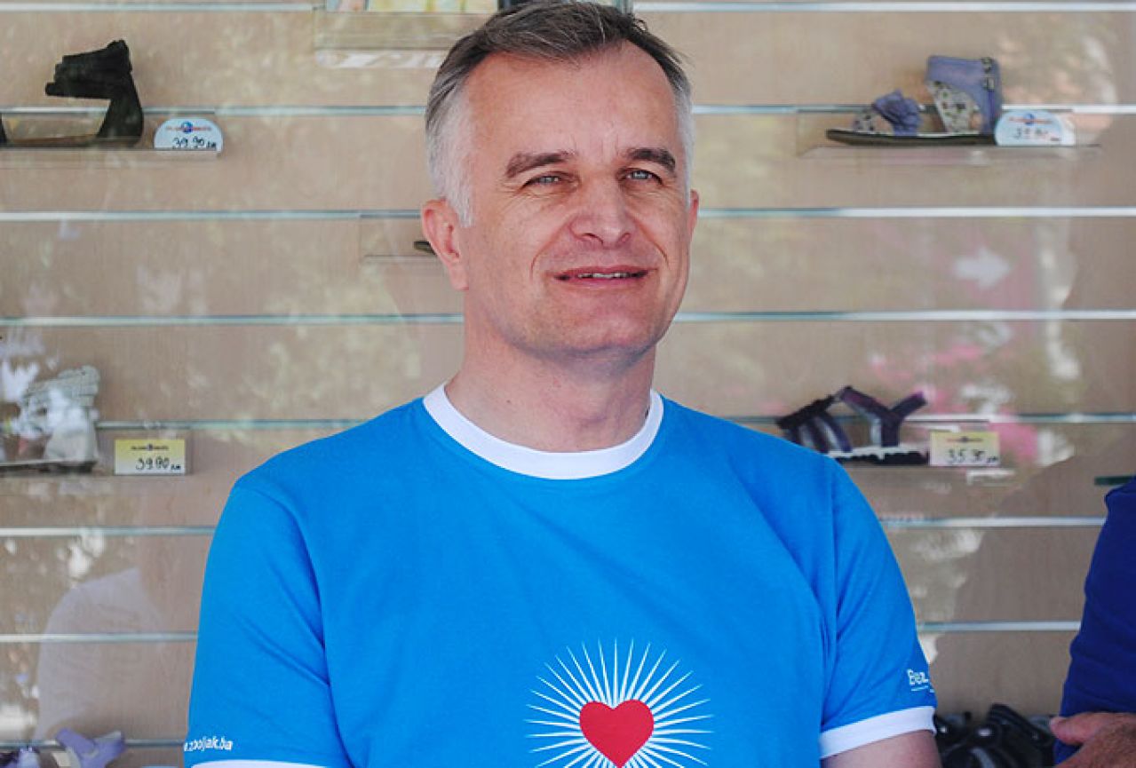 Jerko Ivanković Lijanović pobijedio na izboru za najljepšeg političara BiH u 2015.