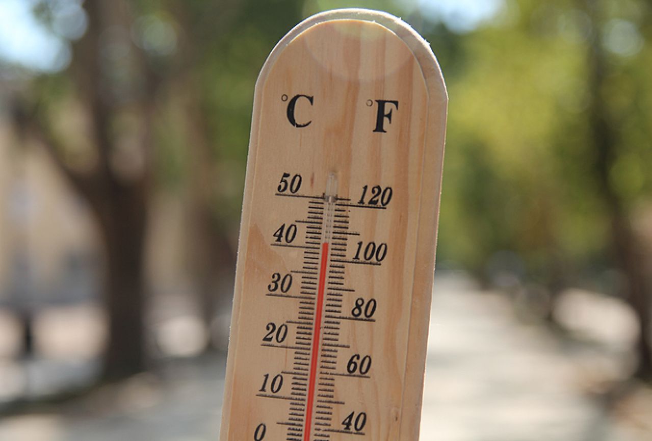 Nikud iz hlada: Živa u Mostaru na 39 stupnjeva