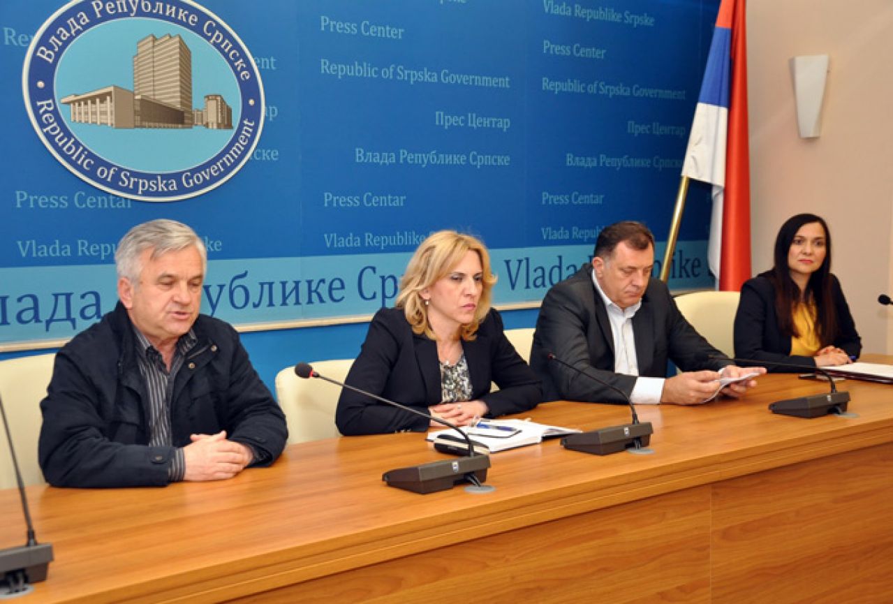 Vlade RS i Srbije zakazale hitne sjednice zbog Rezolucije o Srebrenici