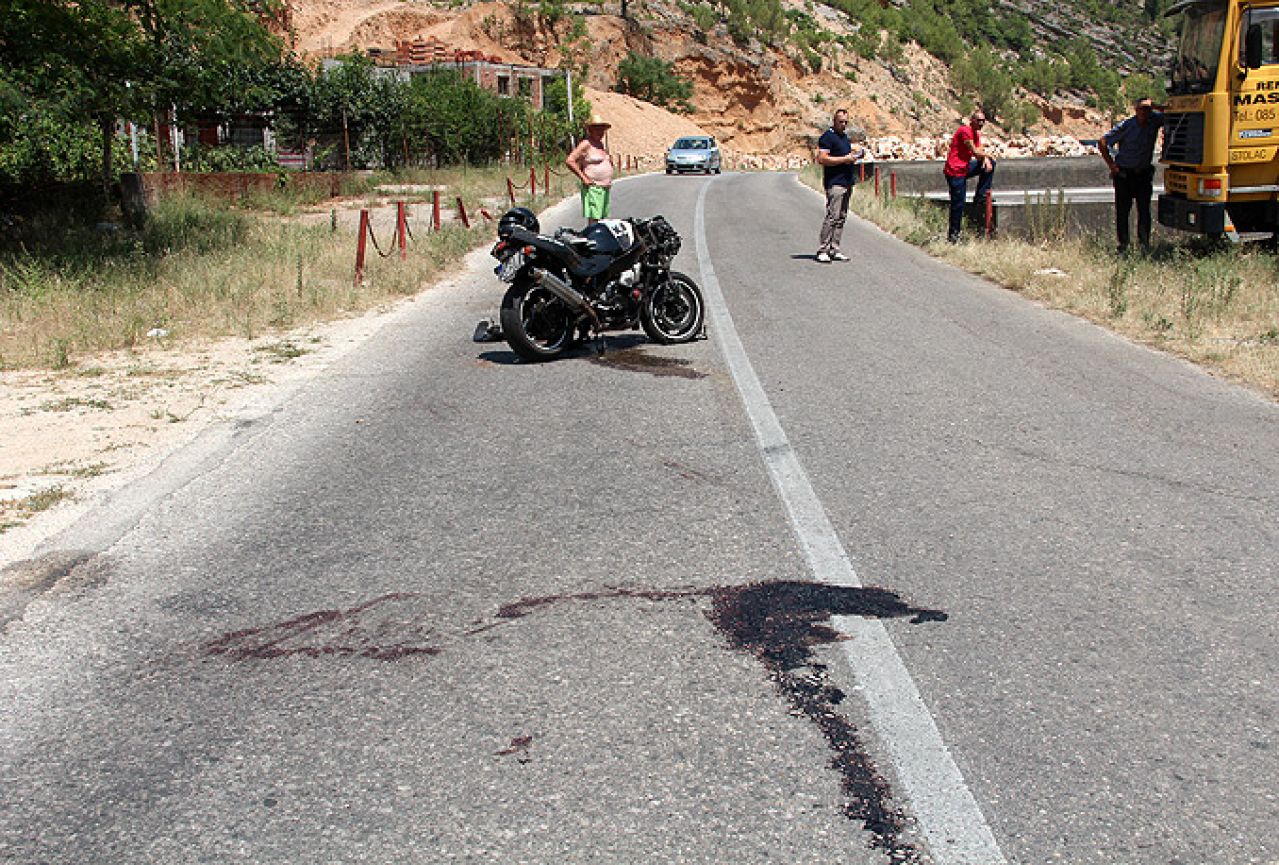 Kod Stoca poginuo 32-godišnji motociklist