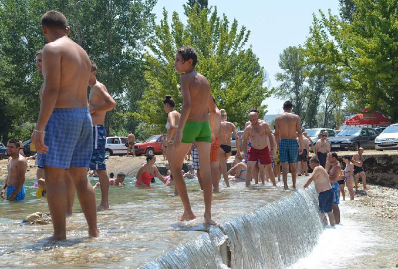 Mostar i Čapljina i danas najtopliji - izmjereno 40°C