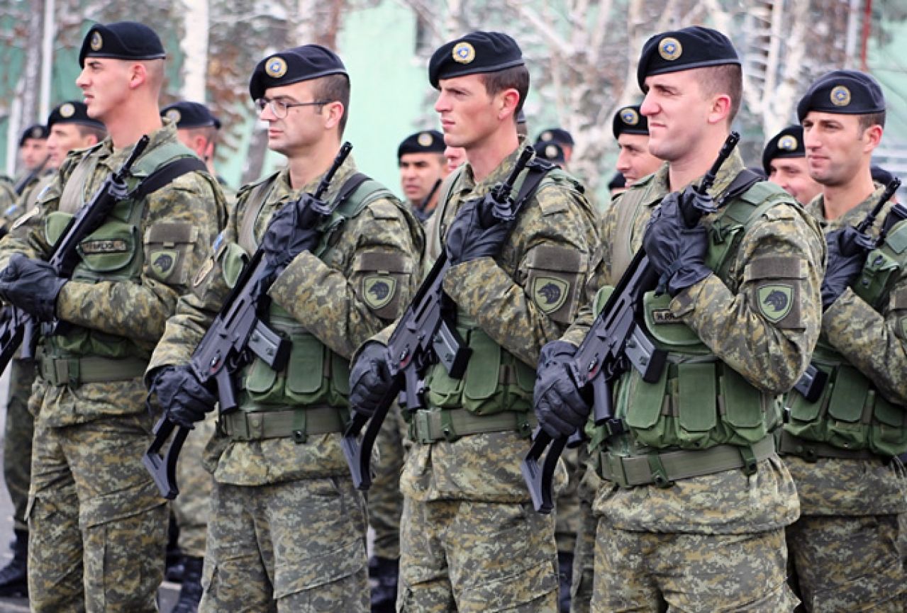 Vojska Kosova 'na čekanju'