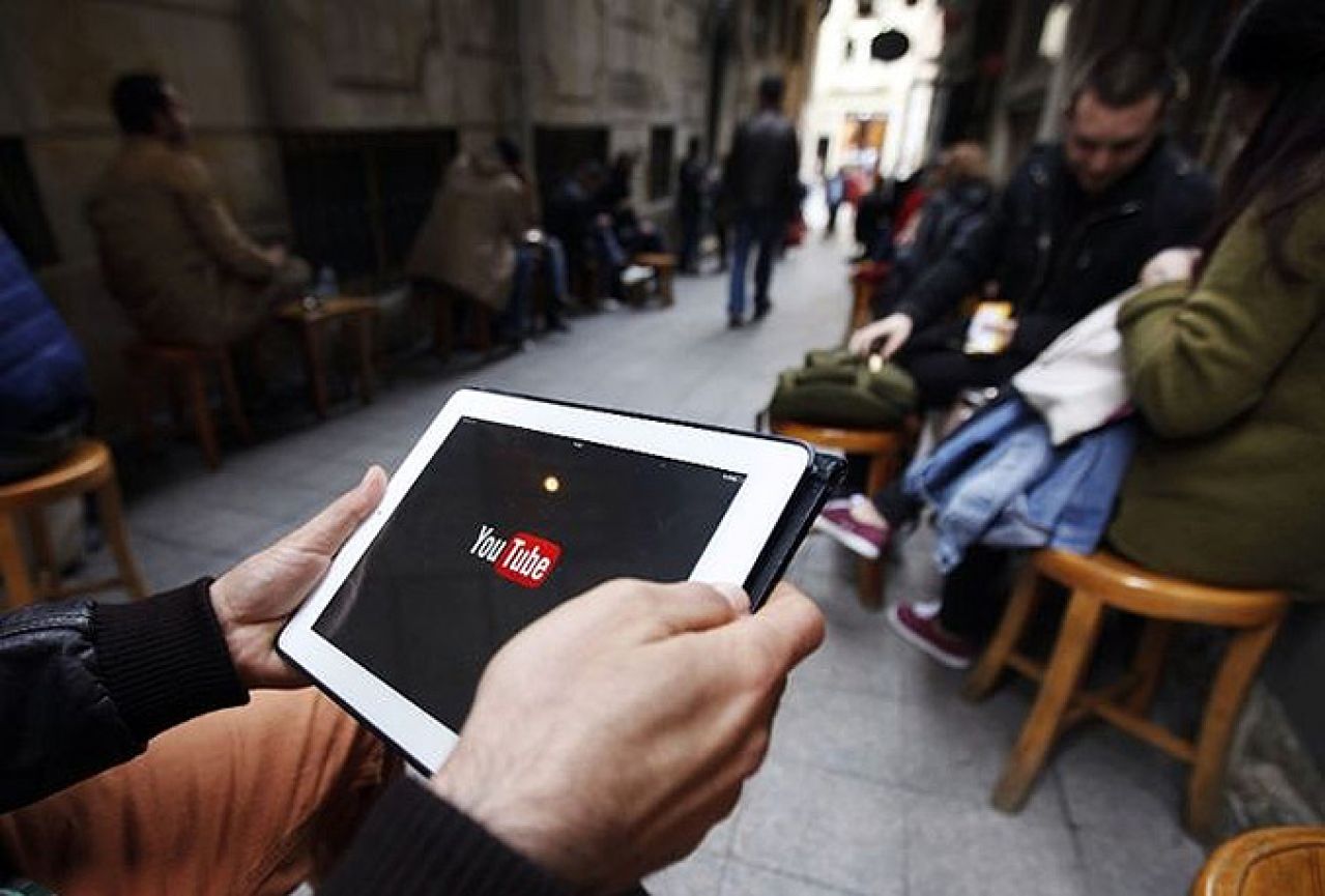 YouTube video servis, koji se plaća, mogao bi biti lansiran do kraja godine