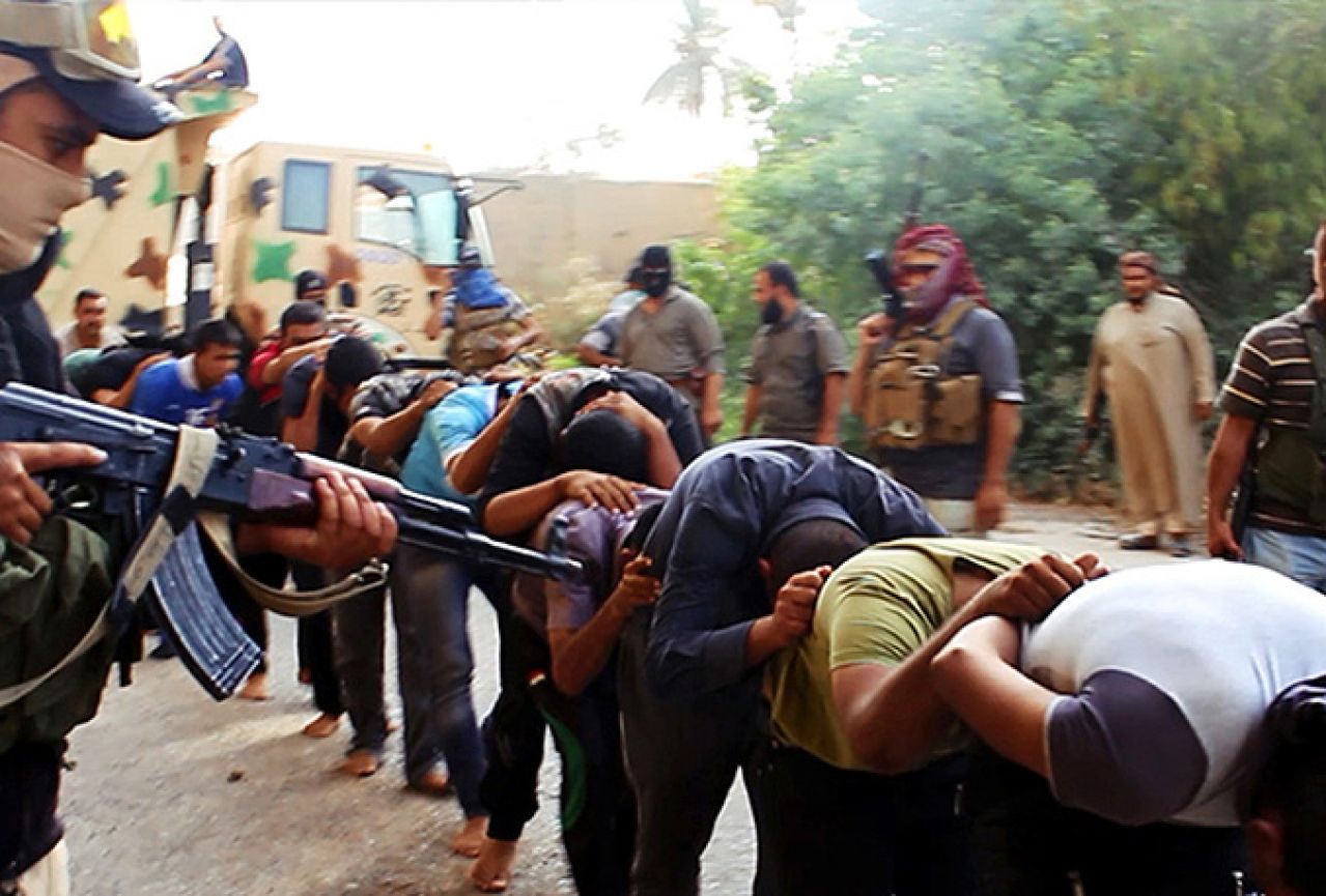 Džihadisti oteli 182 djece za obuku bombaša-samoubojica