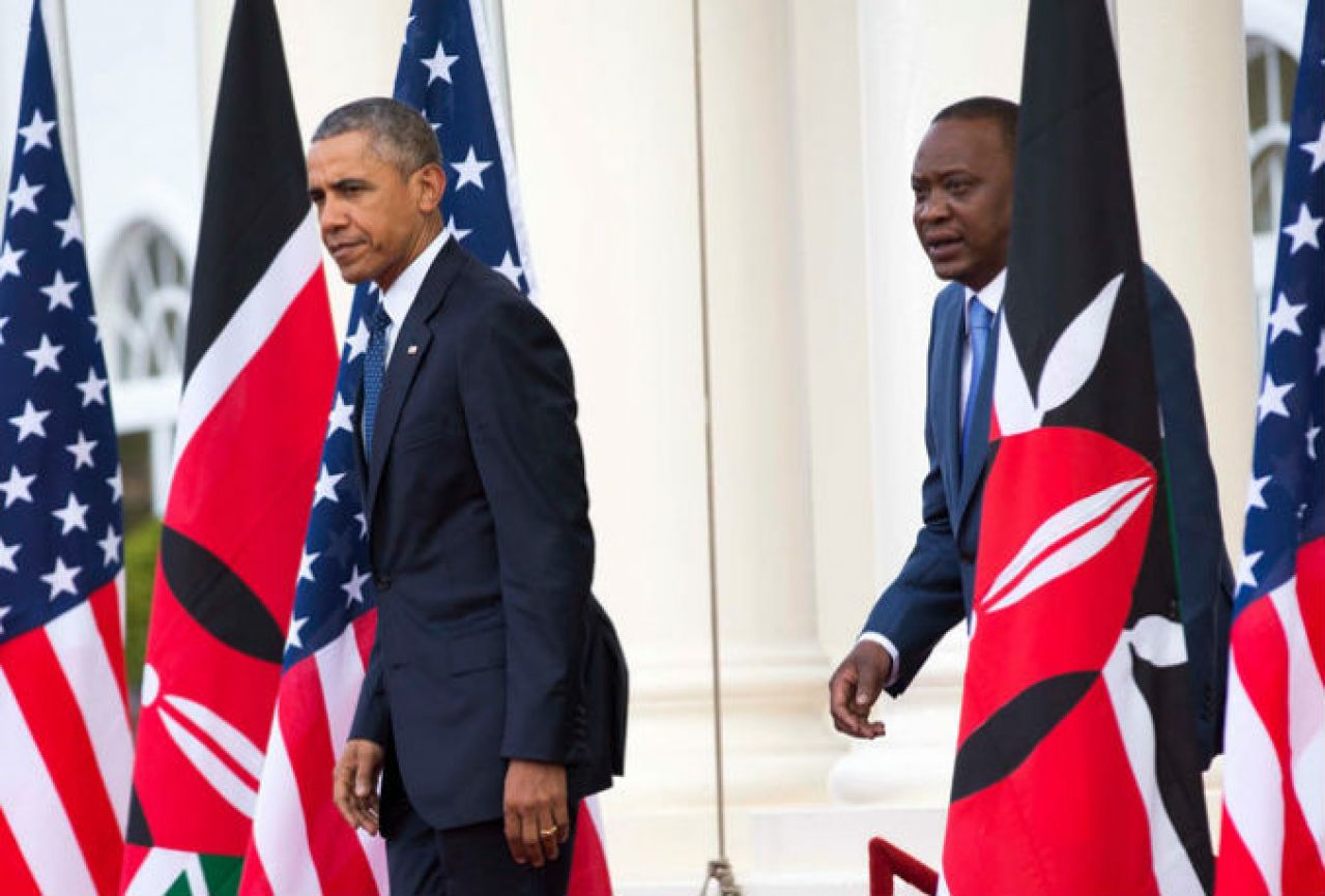 Obama u Keniji: Doći ću opet, možda bez odijela