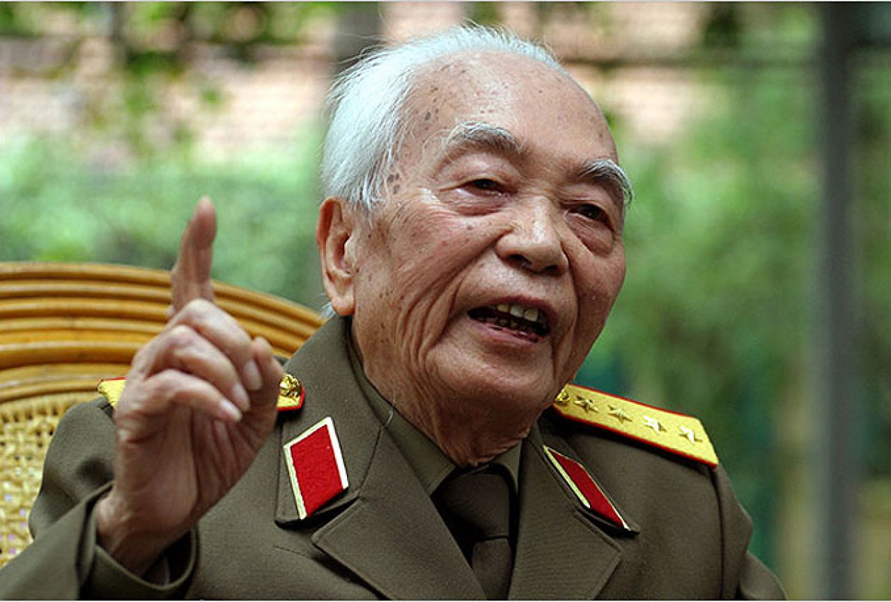 U 102. godini preminuo legendarni general Vo Nguyen Giap