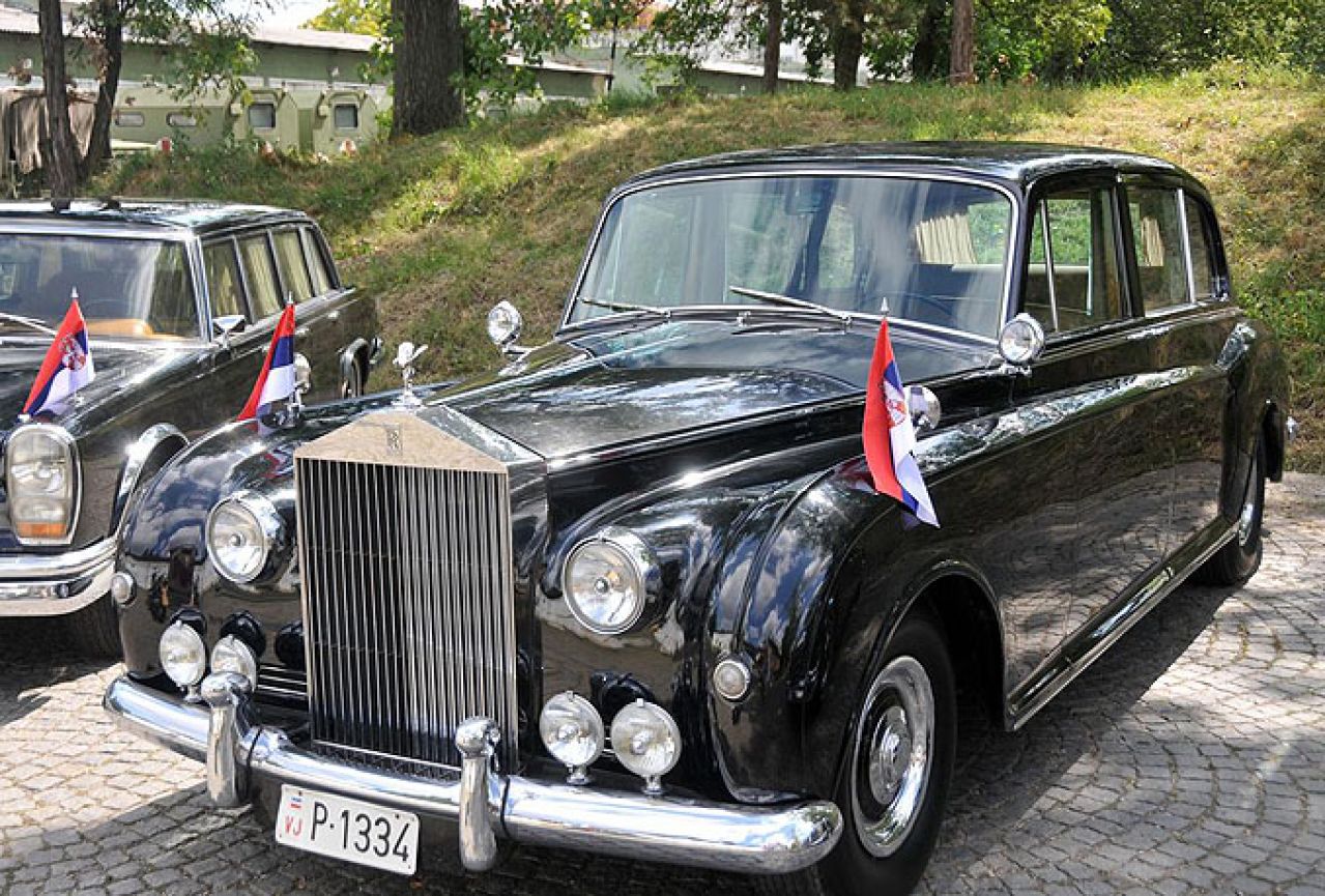 Zavirite u Titove automobile: Crne i impozantne svjedoke povijesti