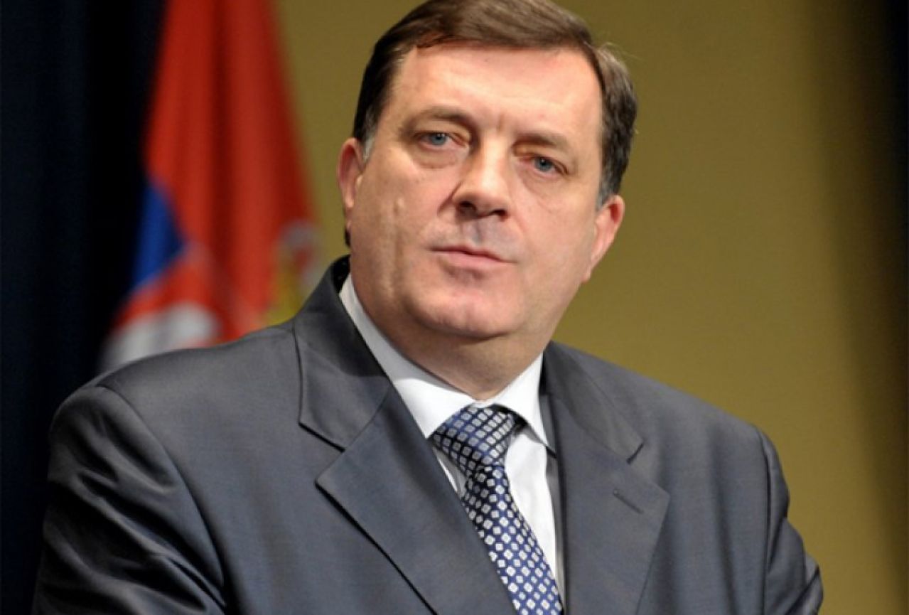 Dodik: Cormac nema pojma gdje je došla, RS je starija od BiH