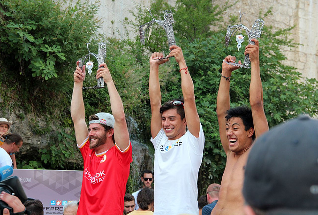 Jonathan Paredes pobjednik Red Bull Cliff Diving natjecanja u Mostaru