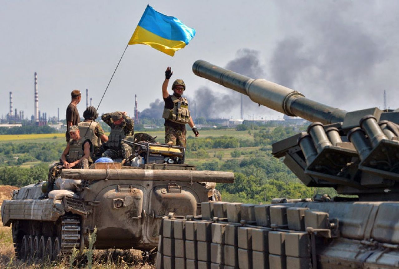 Kijev proslavlja Dan nezavisnosti; Porošenko optužuje Rusiju