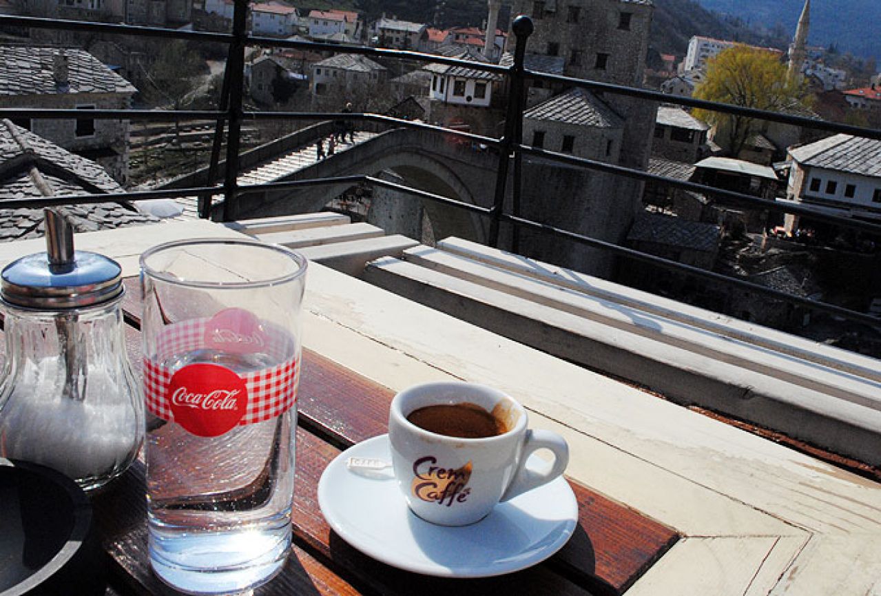 Gdje se pije najskuplja, a gdje najjeftinija kava u BiH?