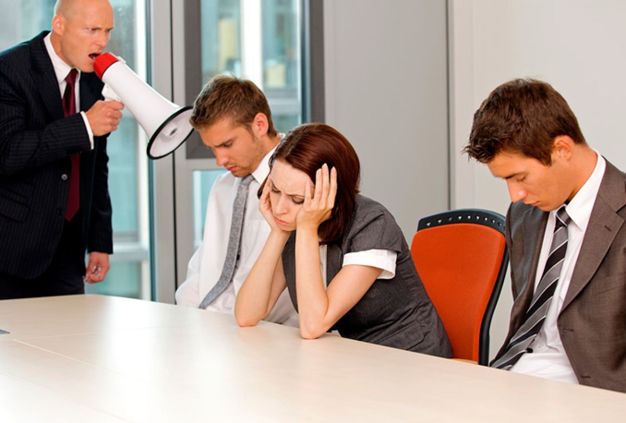 Izostanak s posla: Izgovor poput glavobolje ne pali kod većine šefova