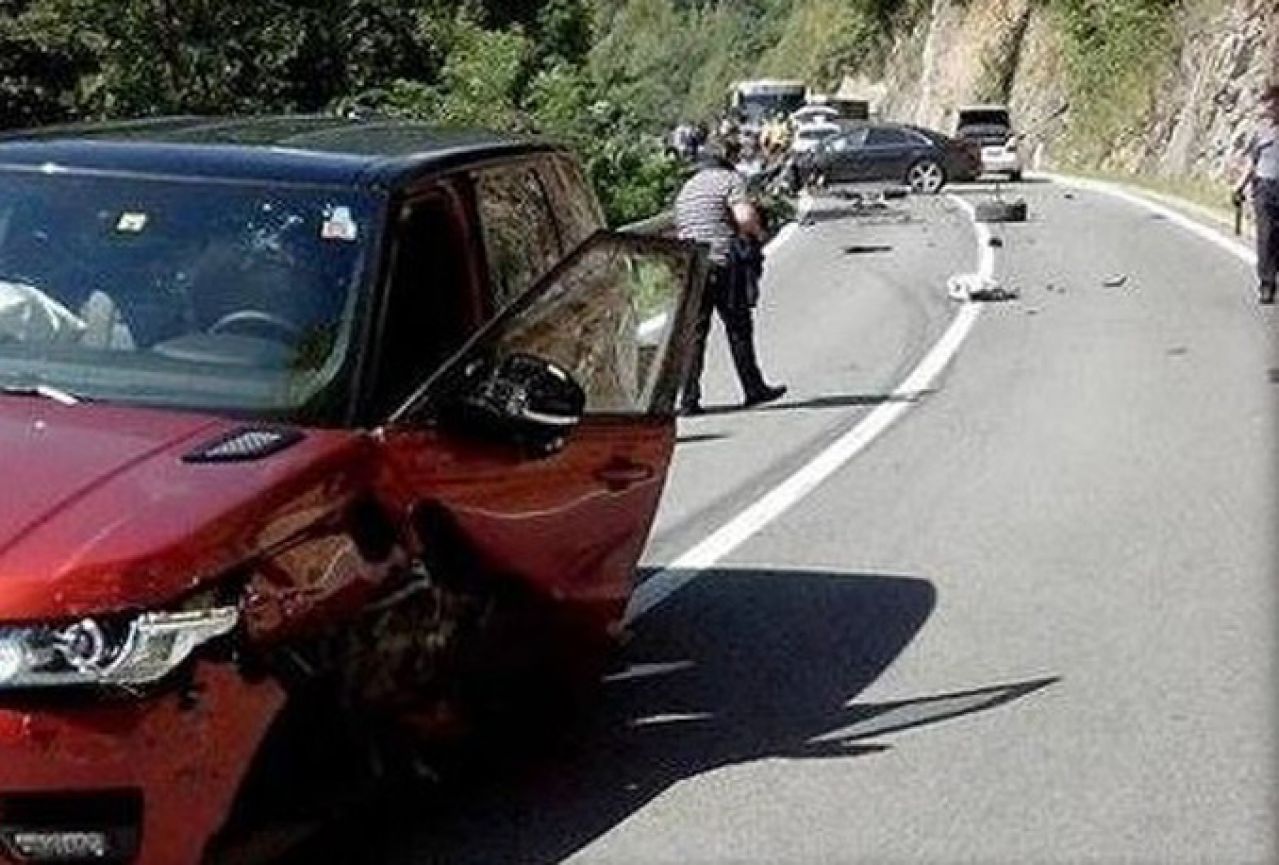 Nesreća kod Jajca: U sudaru sudjelovao i folk pjevač Šerif Konjević