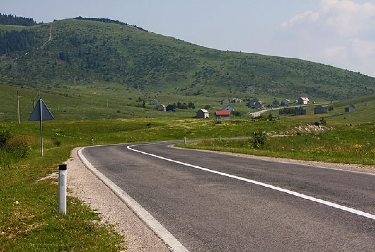 Livnoputovi dobili posao rekonstrukcije lokalnih cesta u Šujici