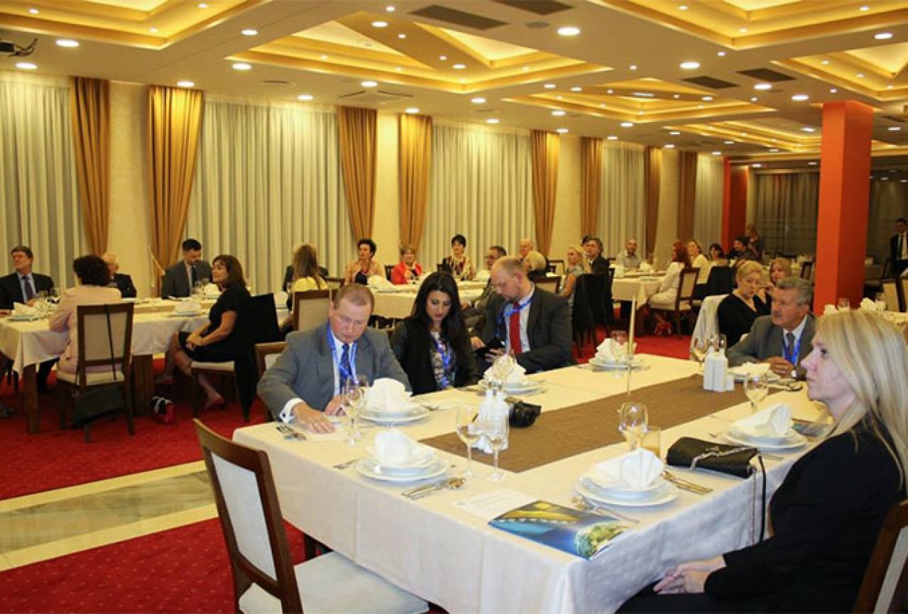 Paneuropska unija BiH u Mostaru svečano otvorila godišnju međunarodnu konferenciju