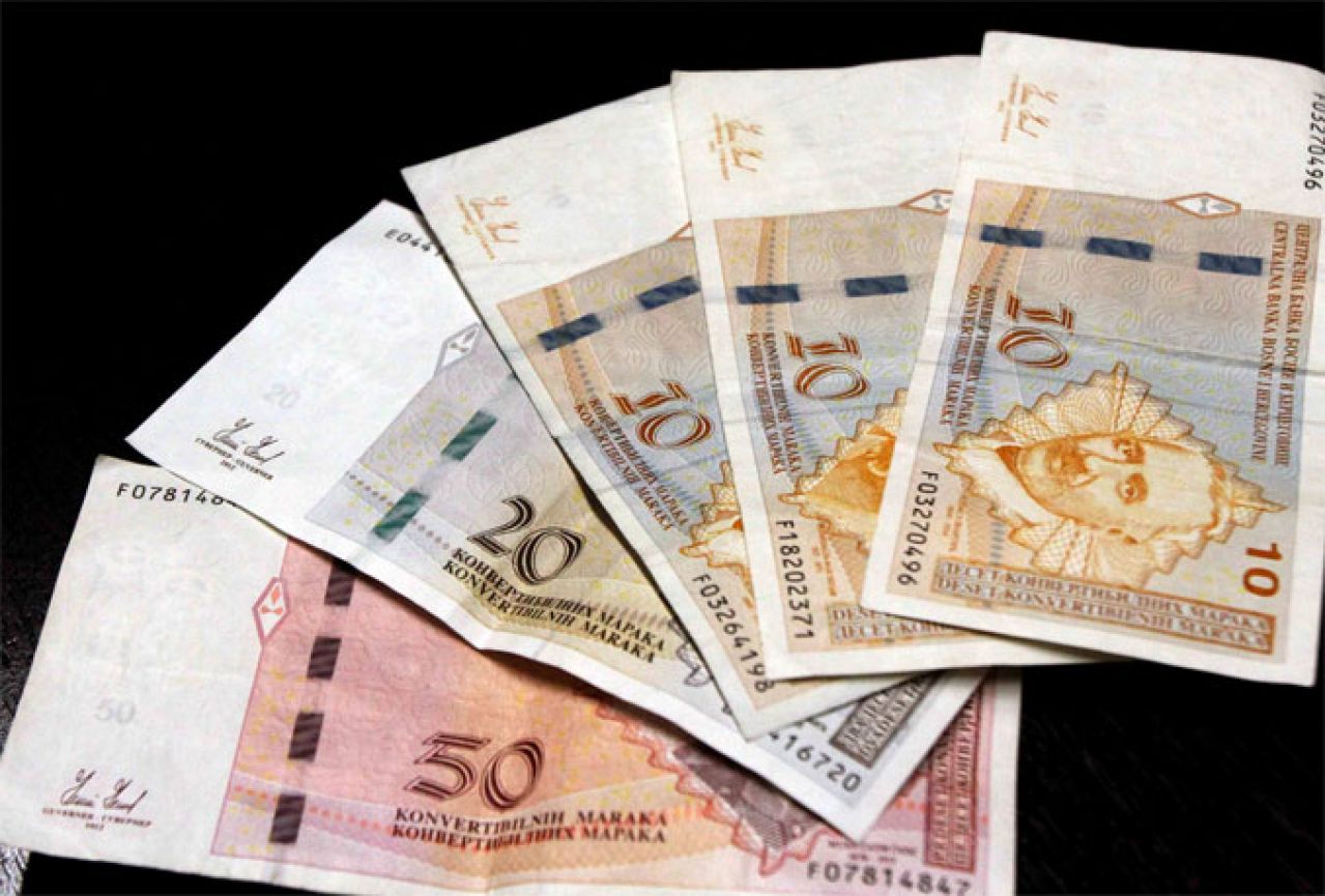 Trgovinski deficit FBiH u kolovozu 380.144.000 KM