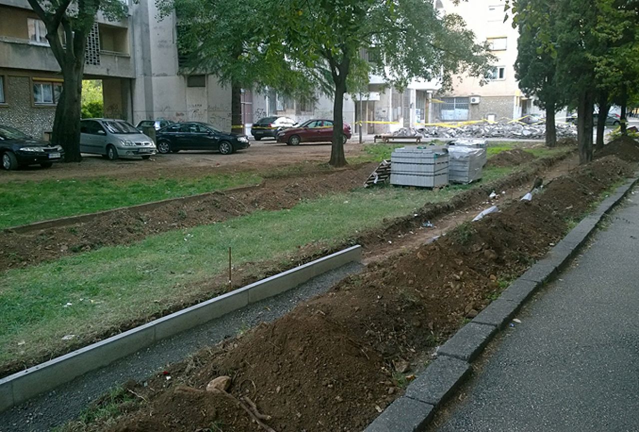 Niče parking: Za ispunjenje obećanja treba godinu dana