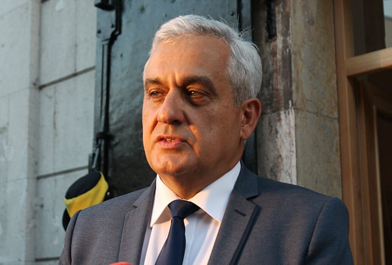 Mostarski gradonačelnik osudio ubojstvo vlasnika poduzeća ''Moj taxi''