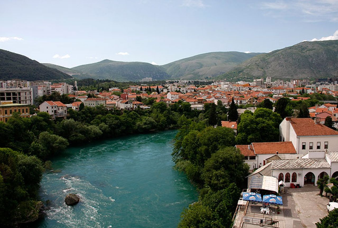 U Hercegovini bura, temperatura do 24 stupnja