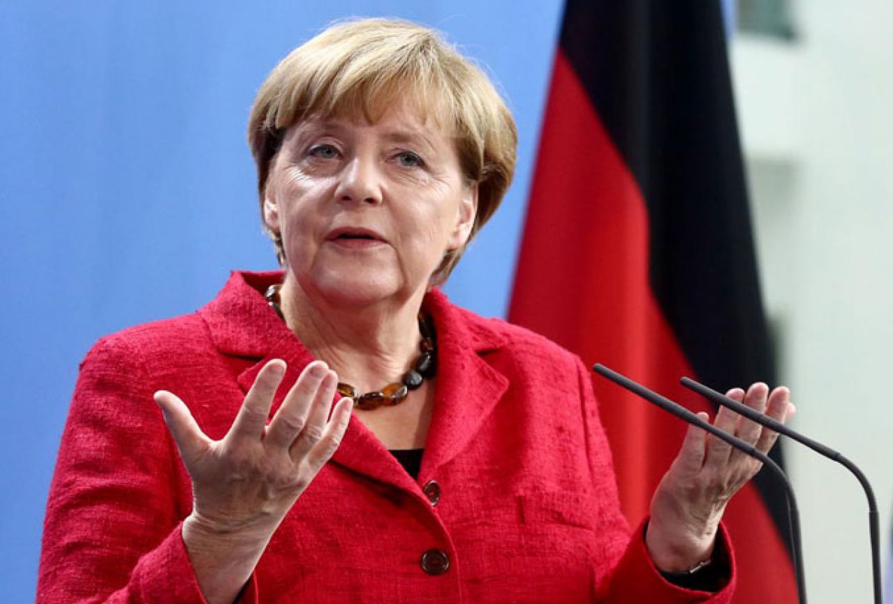 Merkel uvjerena kako Njemačka može primiti veliki broj izbjeglica
