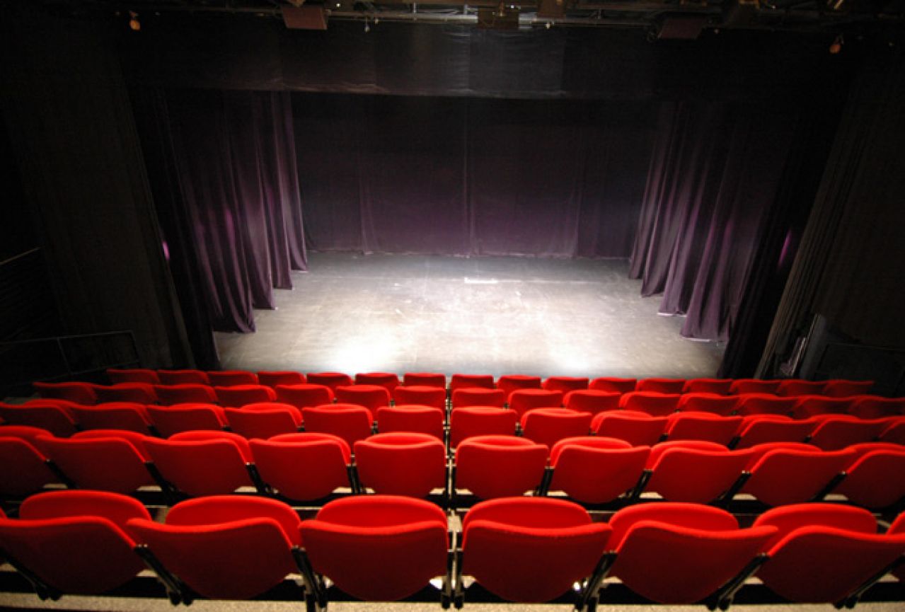"Hamlet u pikantnom umaku" otvara Dane kazališta u Vitezu